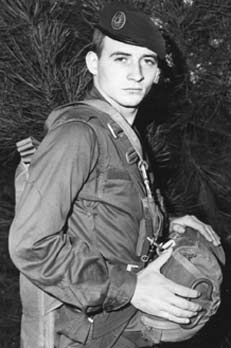 Michel Denamps parachutiste en 1973