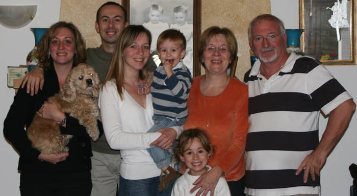 Émilie, Davy, Cristelle, Morgan, Céliane, Anne-Marie et Michel en 2009